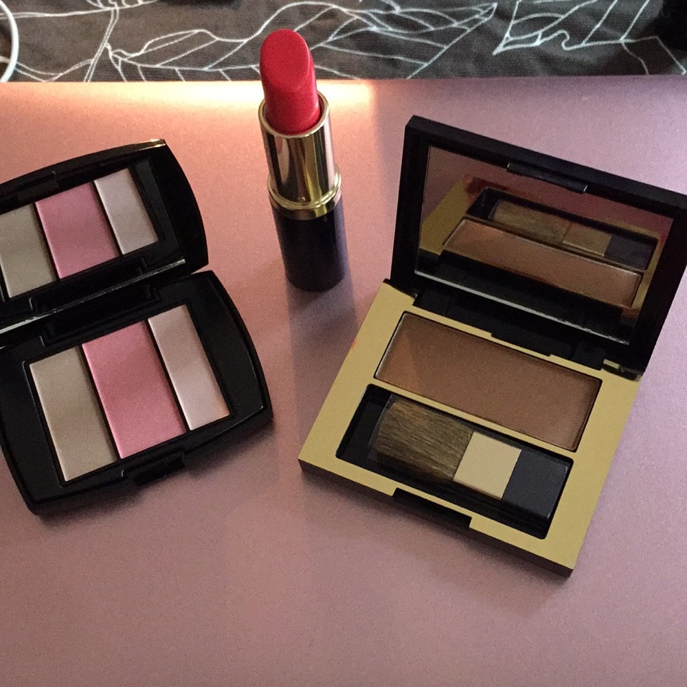 Beauty Sample Set - Picture 2 of 5